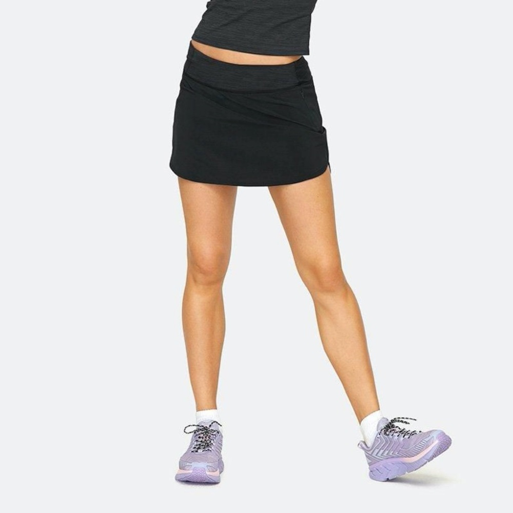 Outdoor Voices Hudson 4" Skort